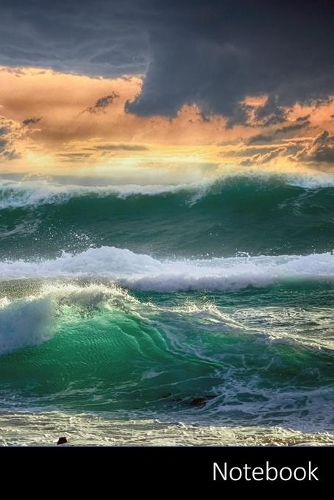 Notebook: Mar, Ondas, Cielo, Nubes Cuaderno / Diario / Libro de escritura / Notas - 6 x 9 pulgadas (15.24 x 22.86 cm), 110 páginas, superficie brillante.
